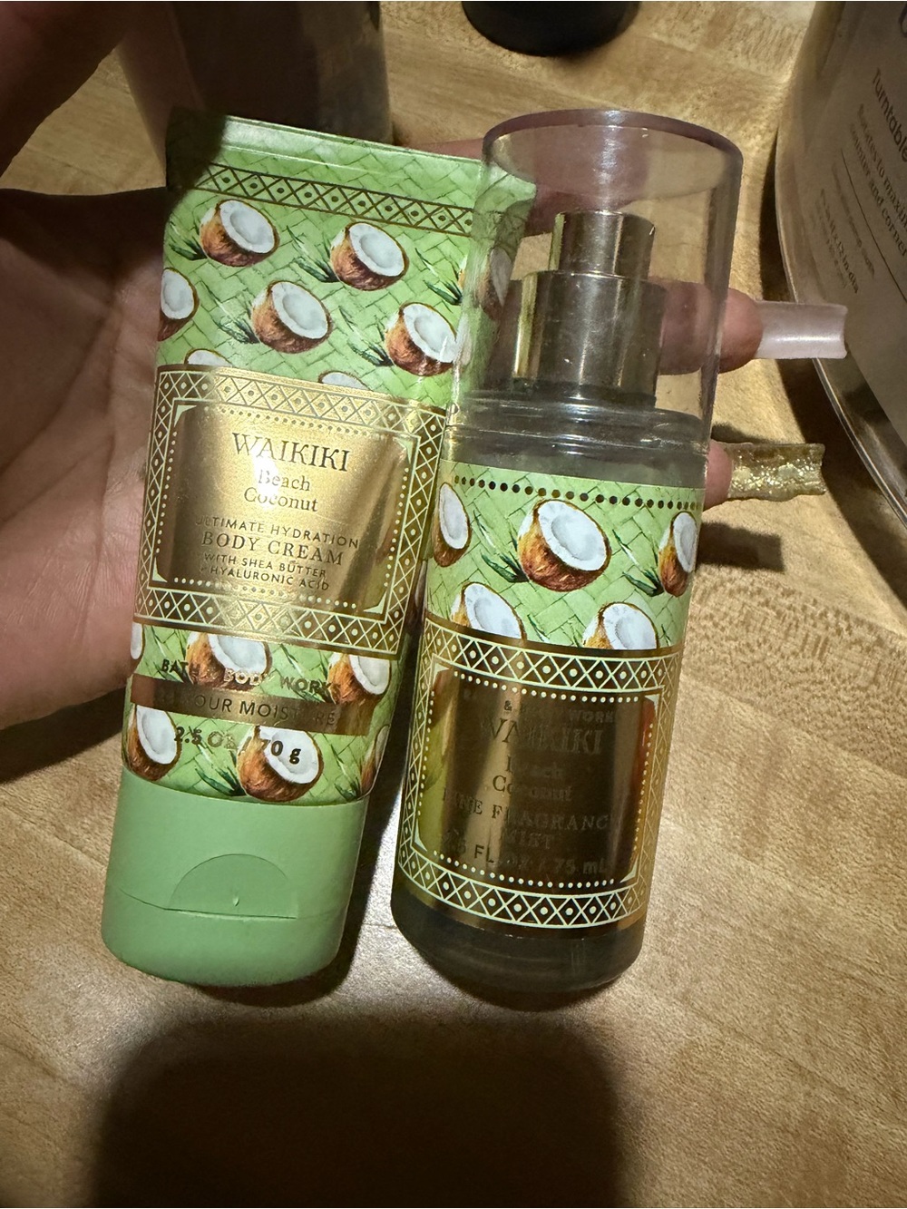 Bath & Body Works Travel Set - Waikiki Beach Coconut